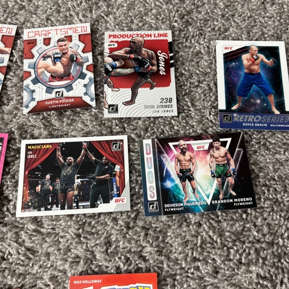 UFC cards - Picture 3 of 4